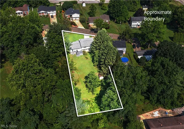 5th image of 107 Woodcrest Dr, Marietta, OH 45750 | MLS# 5230065
