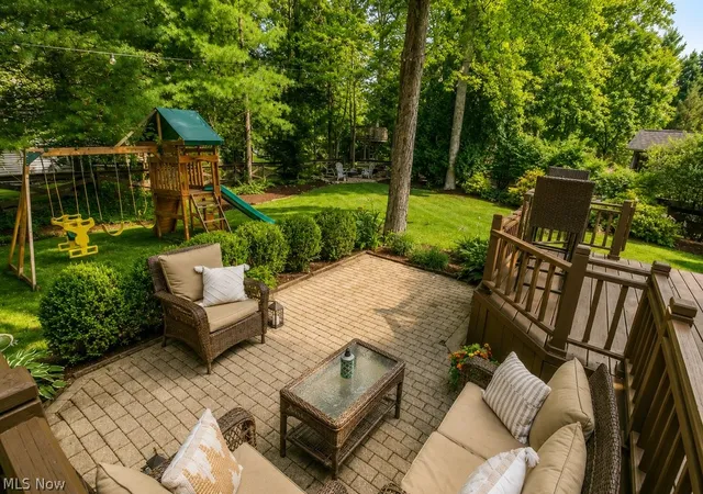 2nd image of 102 Middle Post Pt, Chardon, OH 44024 | MLS# 5228150