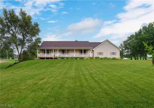1st image of 36055 Dellwood Rd, Grafton, OH 44044 | MLS# 5229996