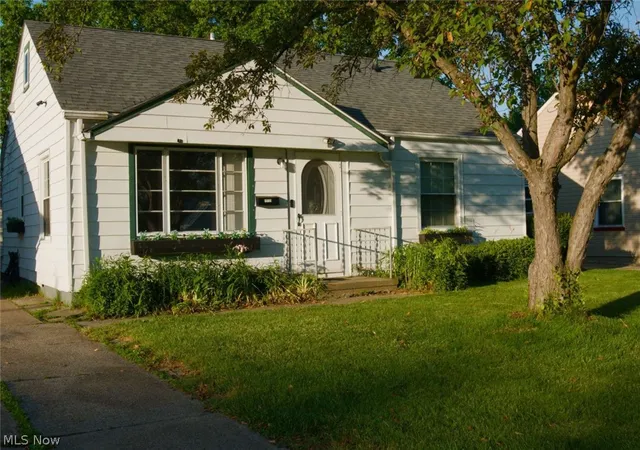 Photo 1 of Single family home for sale at 15731 Mina Ave, Cleveland, OH 44135 | MLS# 5229396 | Listing updated on 2026-08-24