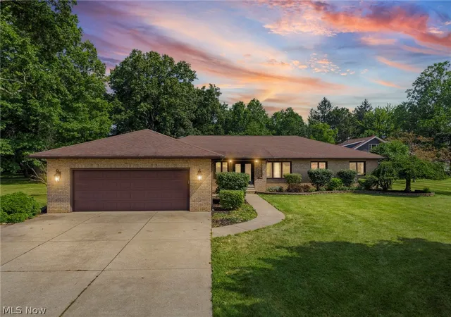 2nd image of 2109 E Pleasant Valley Rd, Independence, OH 44131 | MLS# 5229069
