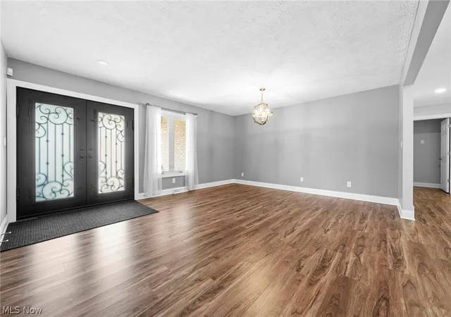 3rd image of 2109 E Pleasant Valley Rd, Independence, OH 44131 | MLS# 5229069