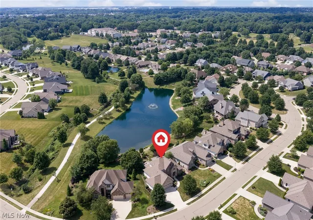 4th image of 1136 Laurel Green Dr Ne, North Canton, OH 44720 | MLS# 5227370