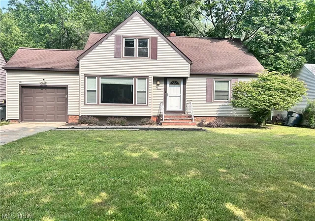 1st image of 1011 Learidge Rd, Lyndhurst, OH 44124 | MLS# 5229415