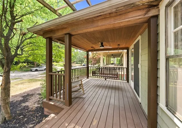 Photo 2 of Sale Pending at 3021 Berkshire Rd, Cleveland Heights, OH 44118 | MLS# 5229840 | Listing updated on 2026-08-18