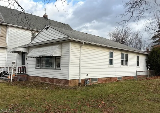 Photo 2 of Single family home for sale at 3895 E 151st Street, Cleveland, OH 44128 | MLS# 5229054 | Listing updated on 2026-07-23