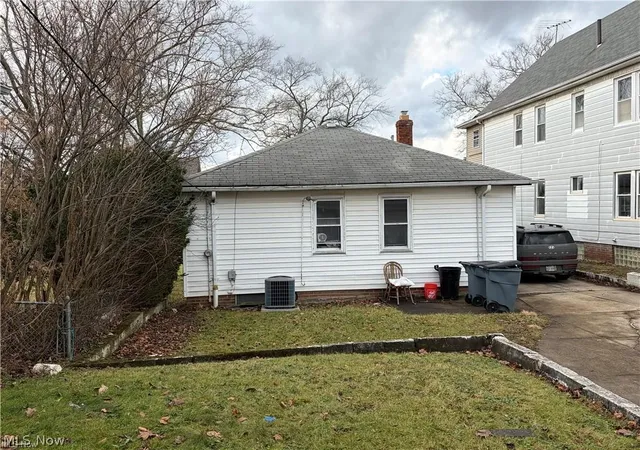 Photo 2 of Single family home for sale at 3895 E 151st Street, Cleveland, OH 44128 | MLS# 5229054 | Listing updated on 2026-07-23