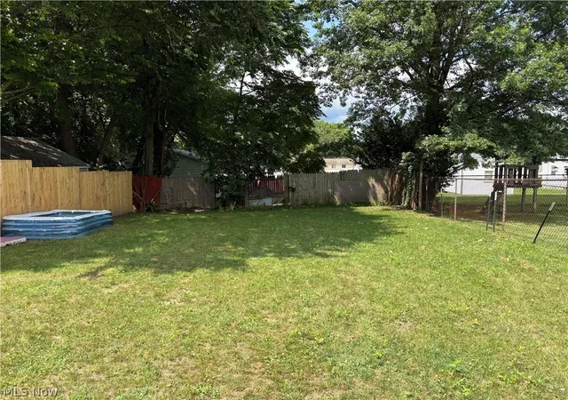 3rd image of 491 Taft Ave, Barberton, OH 44203 | MLS# 5230146