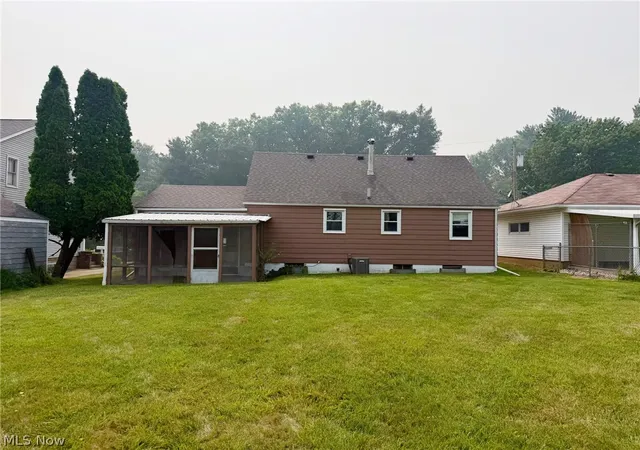 Photo 2 of Sale Pending at 54 16th Street Se, Massillon, OH 44646 | MLS# 5230230 | Listing updated on 2026-08-10