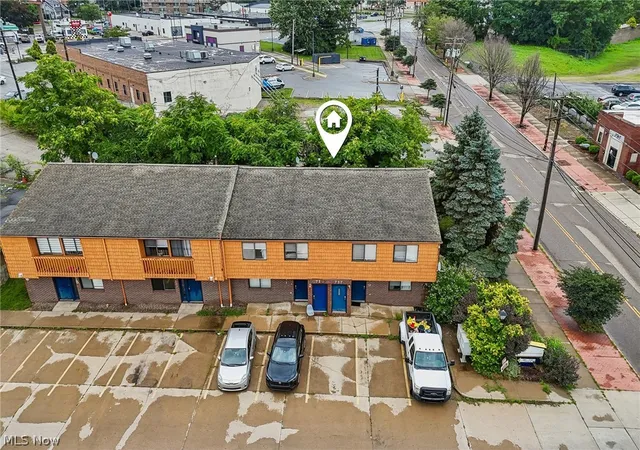 Photo 3 of House for sale at 711 & 719 Carroll St, Akron, OH 44304 | MLS# 5229181 | Listing updated on 2026-07-23