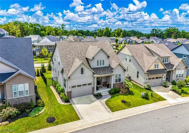3rd image of 519 Silver Lake Dr, Orange Village, OH 44022 | MLS# 5207097