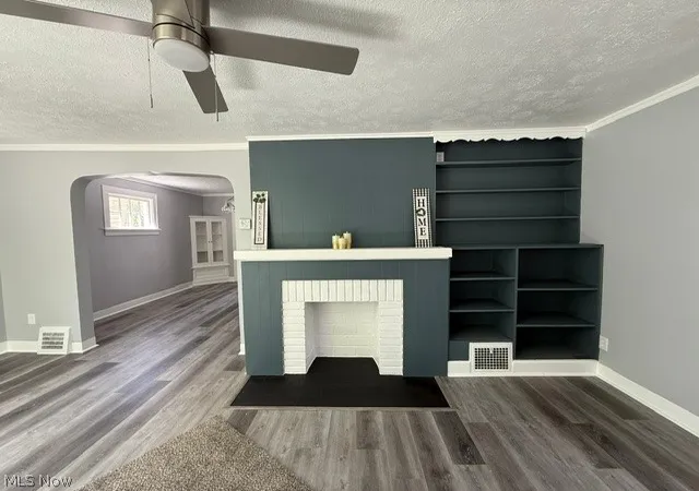 Photo 2 of Single family home for sale at 17901 Delavan Ave, Cleveland, OH 44119 | MLS# 5230294 | Listing updated on 2026-07-23