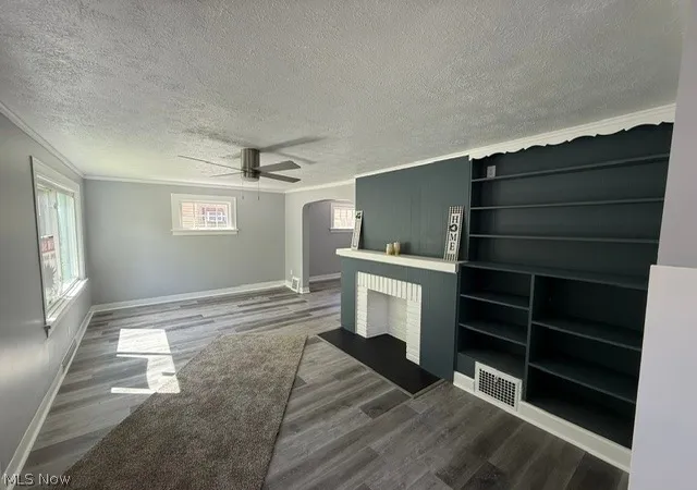 Photo 3 of Single family home for sale at 17901 Delavan Ave, Cleveland, OH 44119 | MLS# 5230294 | Listing updated on 2026-07-23