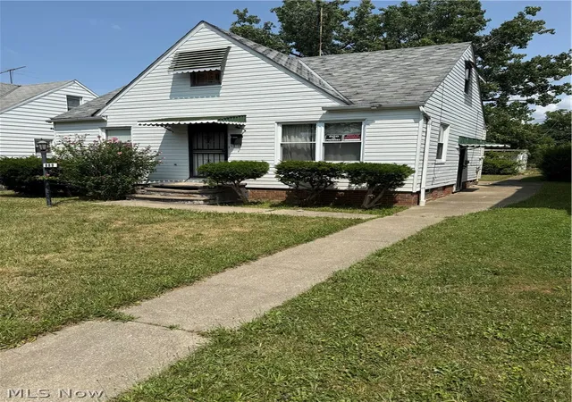 Photo 2 of Single family home for sale at 889 E 139th Street, Cleveland, OH 44110 | MLS# 5230143 | Listing updated on 2026-07-23