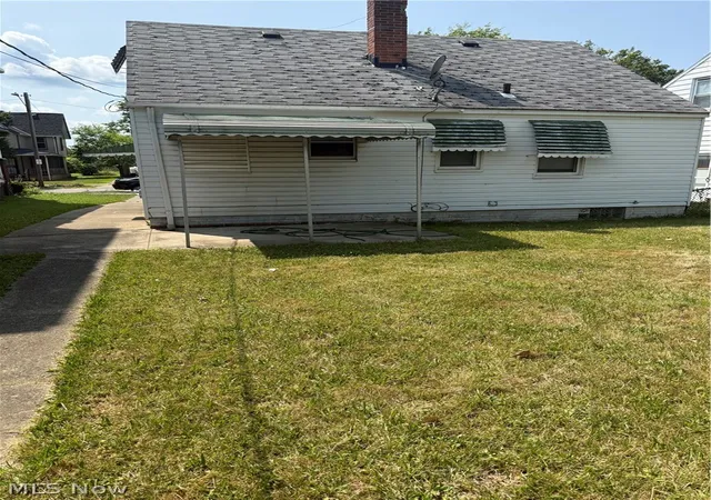 Photo 3 of Single family home for sale at 889 E 139th Street, Cleveland, OH 44110 | MLS# 5230143 | Listing updated on 2026-07-23