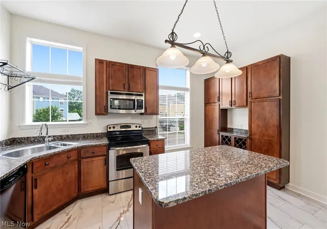 5th image of 9 Grandview Dr, Rocky River, OH 44116 | MLS# 5230221
