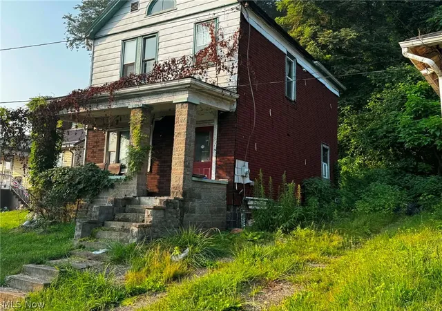 Photo 3 of Single family home for sale at 133 Highland St, Rayland, OH 43943 | MLS# 5230317 | Listing updated on 2026-09-23