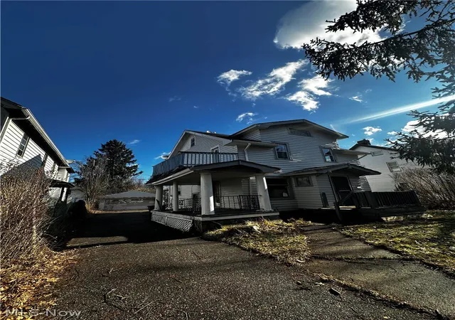 Photo 4 of Single family home for sale at 2083 N Taylor Rd, Cleveland, OH 44112 | MLS# 5229903 | Listing updated on 2026-08-24