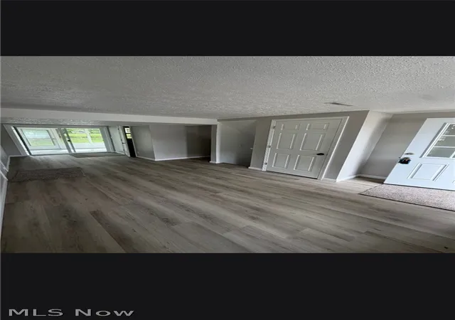 2nd image of 214 Stewart Ave Nw, Massillon, OH 44646 | MLS# 5230276