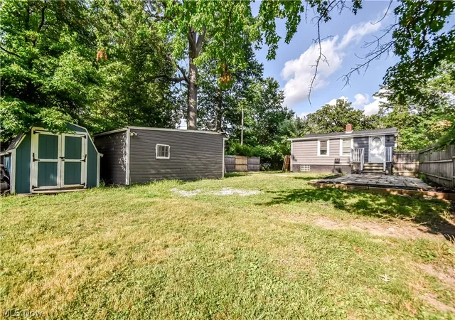 32nd image of 406 E 266th St, Euclid, OH 44132 | MLS# 5230209