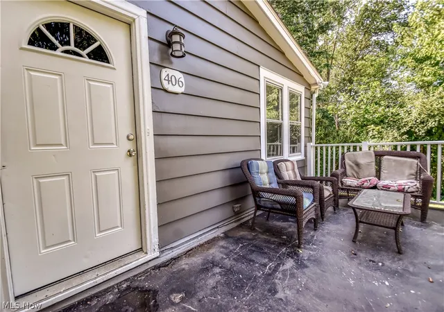 3rd image of 406 E 266Th St, Euclid, OH 44132 | MLS# 5230209