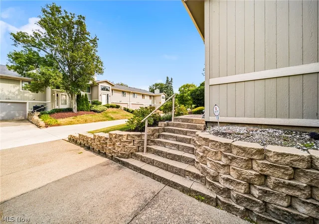 32nd image of 7136 N Churchill Pl, Concord Township, OH 44077 | MLS# 5229959