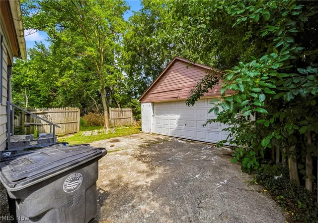 Photo 3 of Single family home for sale at 10929 Tacoma Ave, Cleveland, OH 44108 | MLS# 5228911 | Listing updated on 2026-07-24