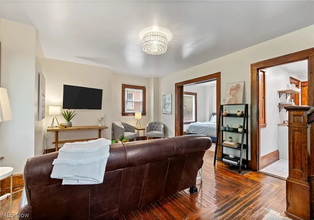 2nd image of 1422 Burbank, Wooster, OH 44691 | MLS# 5230254