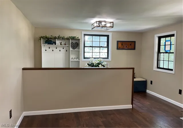 Photo 4 of Single family home for sale at 1405 Ridgeway Ave, Parkersburg, WV 26101 | MLS# 5229967 | Listing updated on 2026-08-17