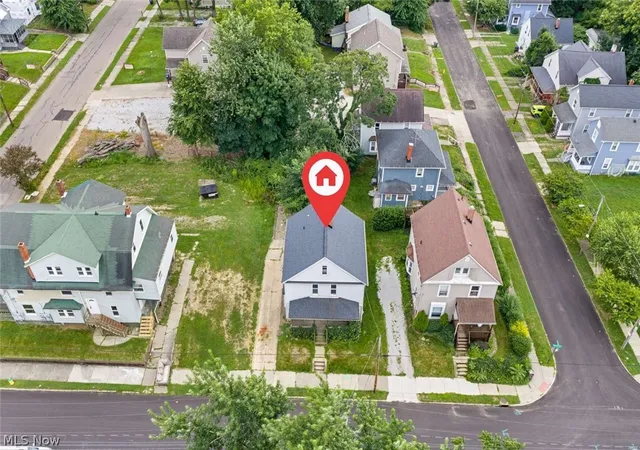 3rd image of 206 Wheeler St, Akron, OH 44304 | MLS# 5230417