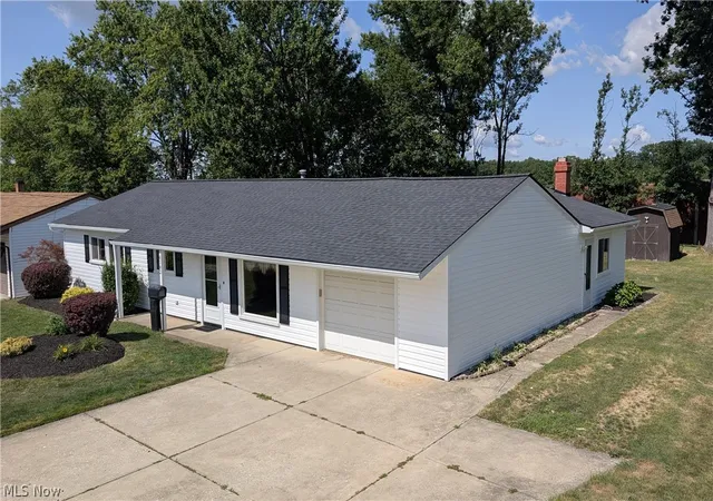 5th image of 6182 Randolph Rd, Bedford Heights, OH 44146 | MLS# 5230238
