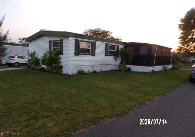 2nd image of 1472 Lancelot St, Streetsboro, OH 44241 | MLS# 5229992