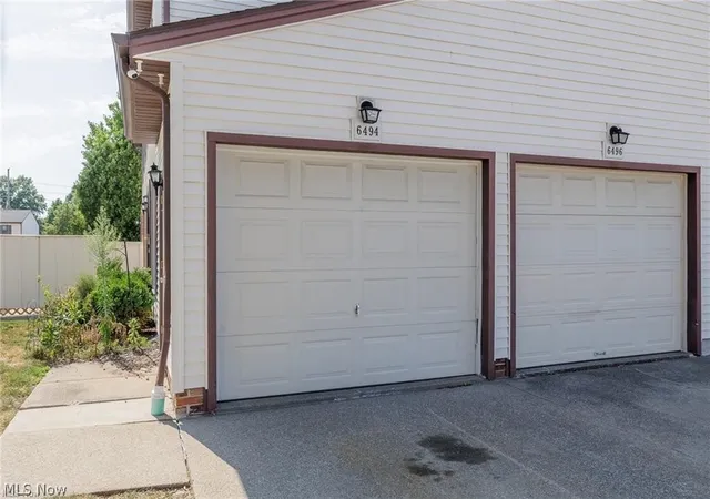 4th image of 6494 Liberty Bell Dr #31A, Brook Park, OH 44142 | MLS# 5230054