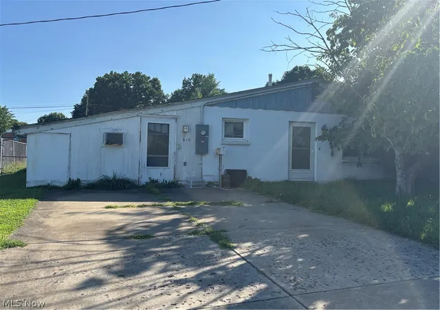 1st image of 612 33rd St, Parkersburg, WV 26101 | MLS# 5230426