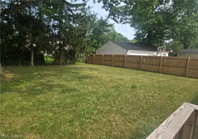 Photo 2 of Single family home for sale at 3933 Sylvia Ln, Youngstown, OH 44511 | MLS# 5230502 | Listing updated on 2026-07-24