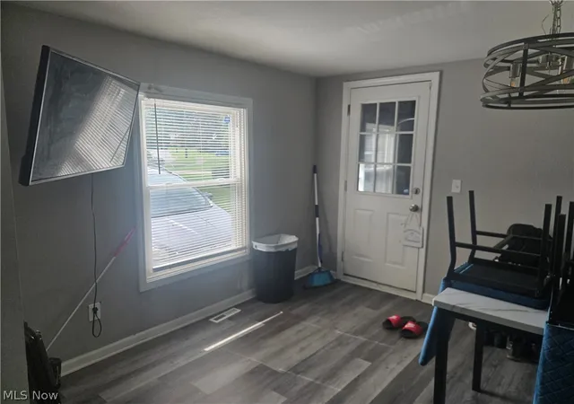 Photo 4 of Single family home for sale at 3933 Sylvia Ln, Youngstown, OH 44511 | MLS# 5230502 | Listing updated on 2026-07-24
