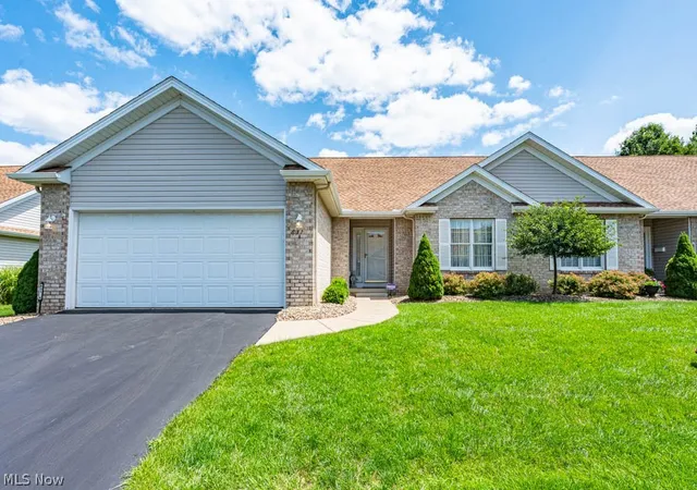 1st image of 831 Auburn Hills Dr #A, Youngstown, OH 44512 | MLS# 5230477