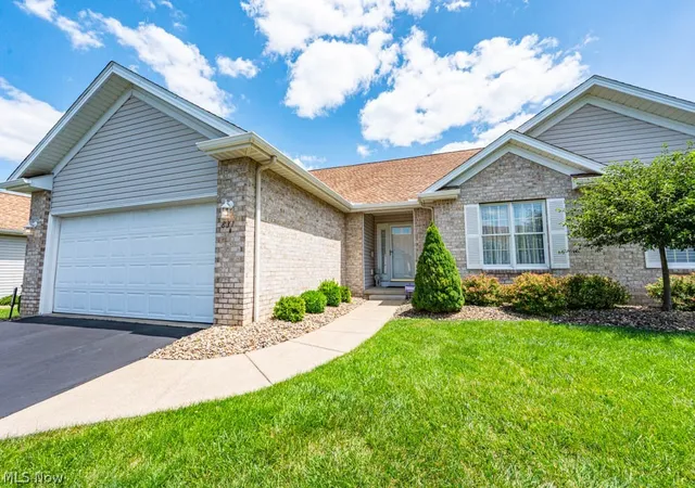33rd image of 831 Auburn Hills Dr #A, Youngstown, OH 44512 | MLS# 5230477