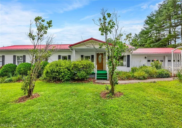 Photo 1 of Single family home for sale at 8608 Goddard Craft Ln, Cambridge, OH 43725 | MLS# 5230343 | Listing updated on 2026-09-17