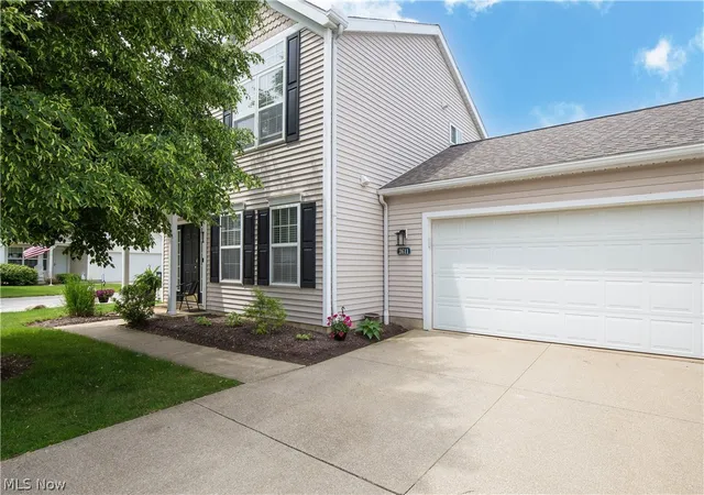 Photo 2 of Sale Pending at 2611 Canvasback Cir, Coventry Township, OH 44319 | MLS# 5230352 | Listing updated on 2026-08-20