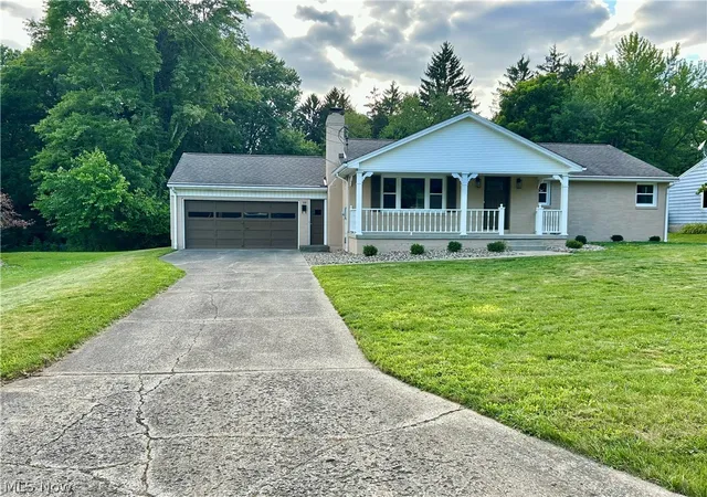 Photo 1 of Single family home for sale at 22 Orchard Dr, Youngstown, OH 44514 | MLS# 5230513 | Listing updated on 2026-08-28