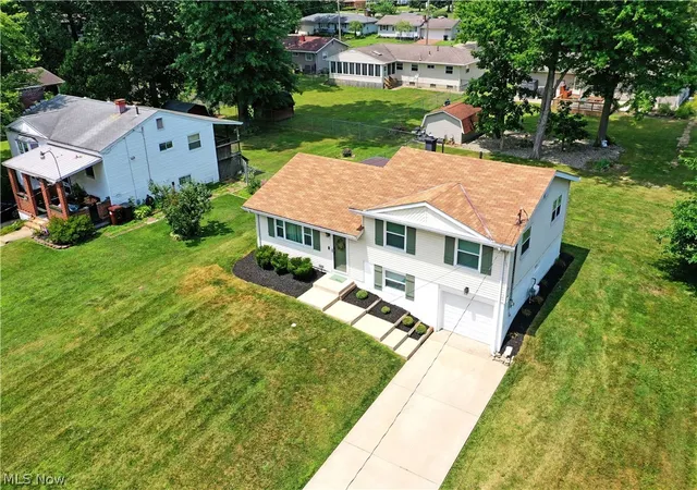5th image of 3819 Adrian Dr Se, Warren, OH 44484 | MLS# 5230454