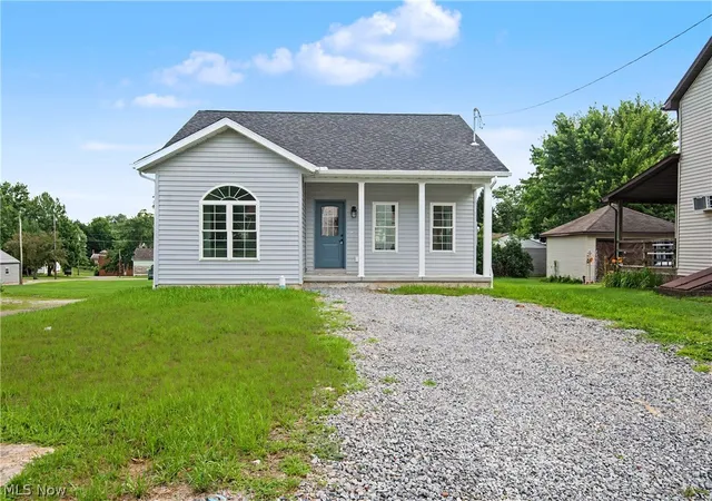 Homes for sale in Lisbon, OH | 122 Sherman St, Lisbon, OH 44432 | MLS# 5230471