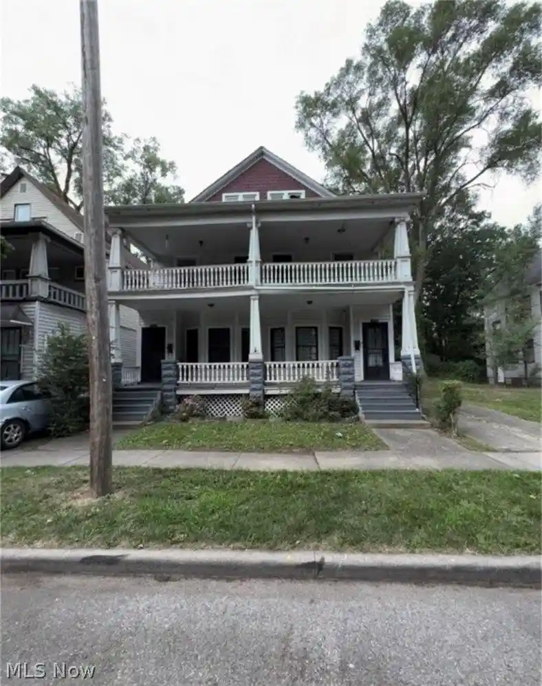 Photo 1 of Sale Pending at 920 Wheelock Rd, Cleveland, OH 44103 | MLS# 5229615 | Listing updated on 2026-10-16