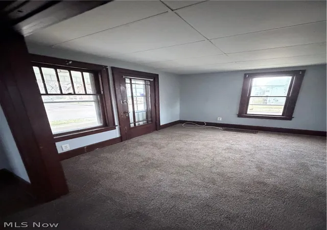 Photo 3 of Single family home for sale at 999 Avon St, Akron, OH 44310 | MLS# 5229794 | Listing updated on 2026-07-24