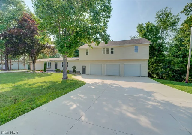 Photo 2 of Single family home for sale at 1715 Chenango, Wakeman, OH 44889 | MLS# 5223898 | Listing updated on 2026-08-10