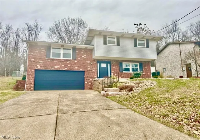 2nd image of 47 East St, New Cumberland, WV 26047 | MLS# 5225738