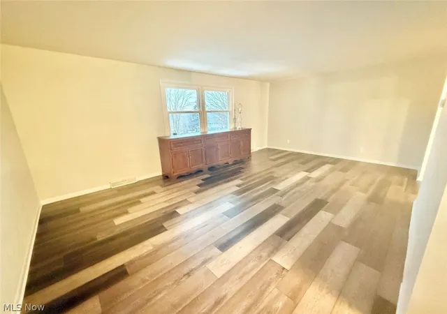 Photo 4 of Single family home for sale at 47 East St, New Cumberland, WV 26047 | MLS# 5225738 | Listing updated on 2026-08-21