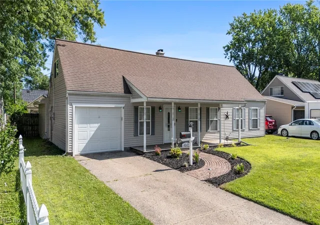 2nd image of 4845 Redwood Dr, Sheffield Lake, OH 44054 | MLS# 5229983