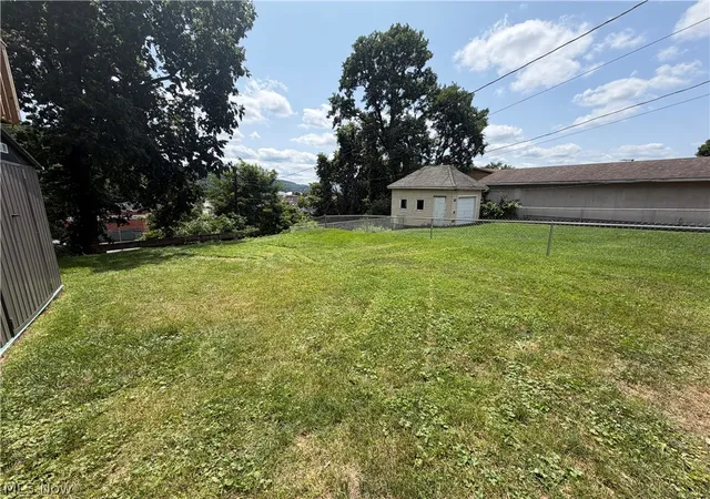 32nd image of 548 Mahan Ave, Follansbee, WV 26037 | MLS# 5230321